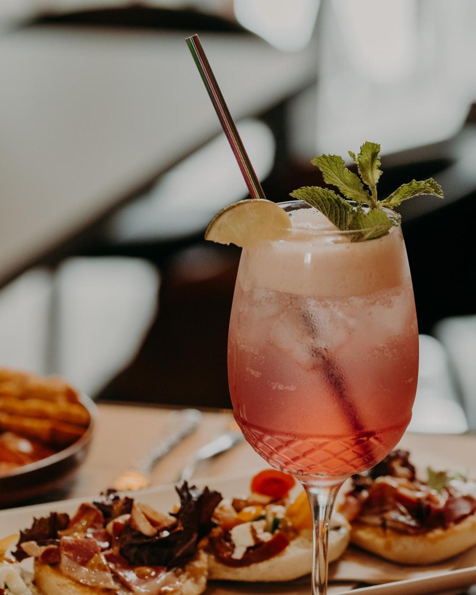 Le Central Hotel-Bar オロロン・サント・マリー エクステリア 写真